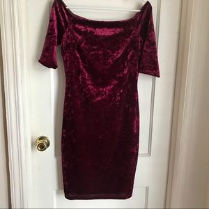 Ruby, velvet, off the shoulder midi dress! 🙌🏽